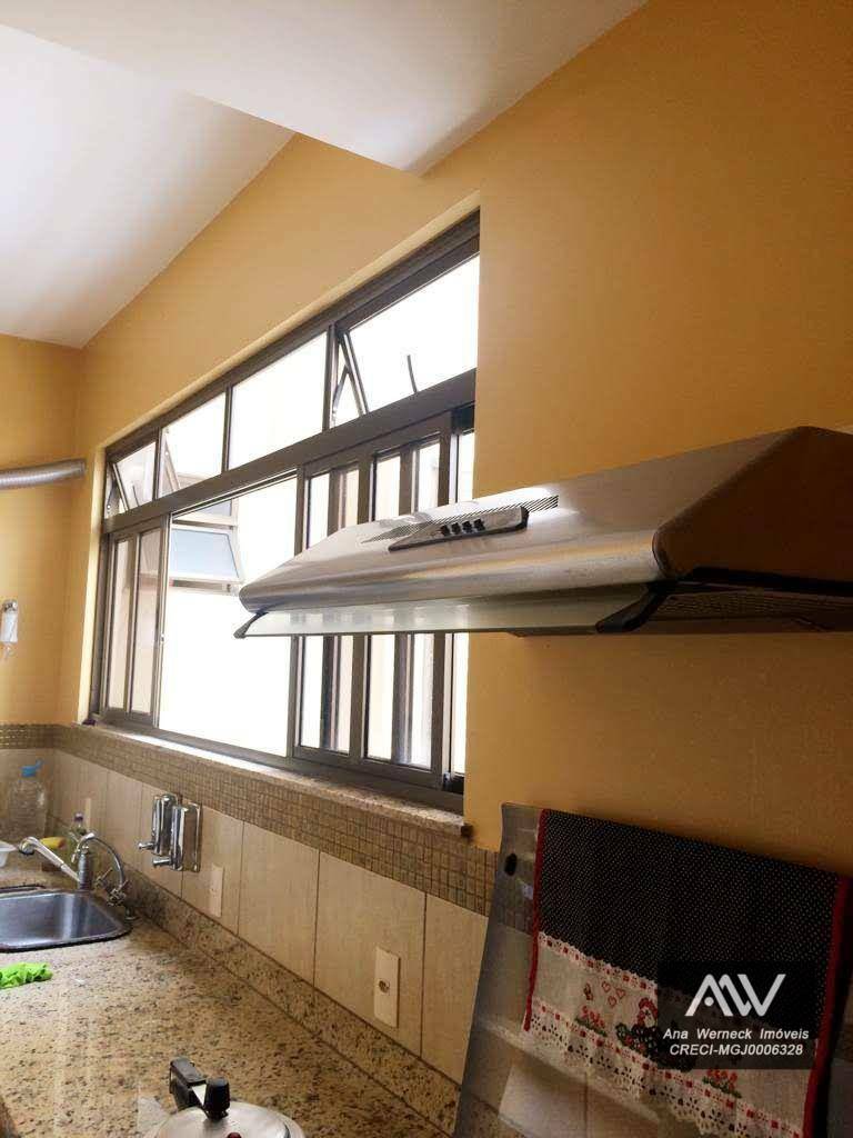 Apartamento à venda com 3 quartos, 139m² - Foto 21