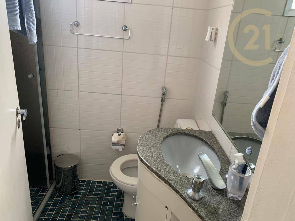 Apartamento à venda com 2 quartos, 65m² - Foto 17