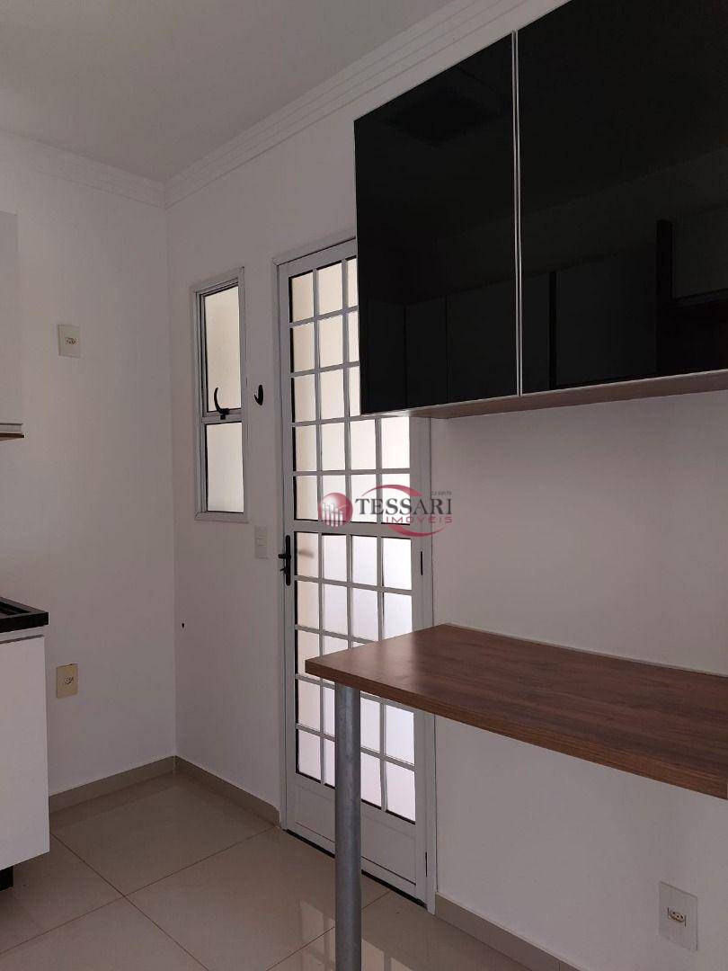 Casa para alugar com 3 quartos, 120m² - Foto 16