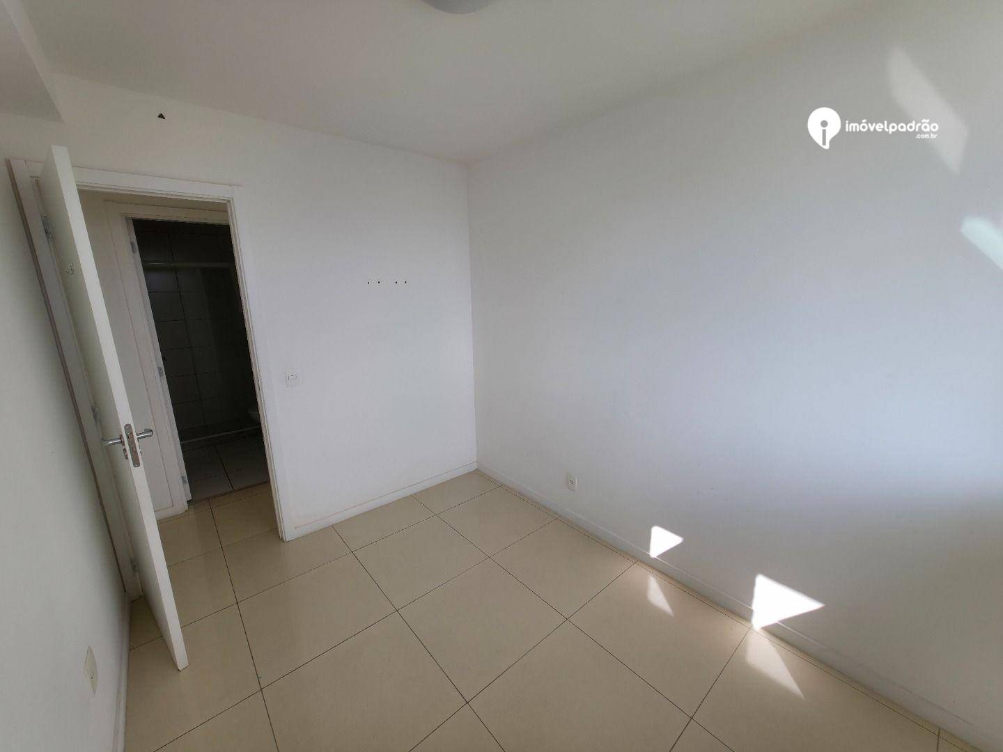 Apartamento para alugar com 4 quartos, 106m² - Foto 44