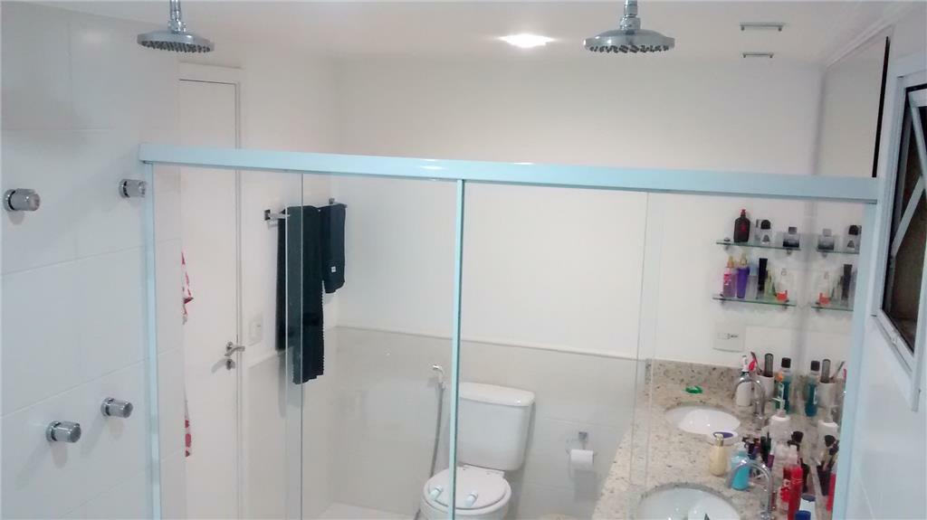 Apartamento à venda com 3 quartos, 234m² - Foto 50