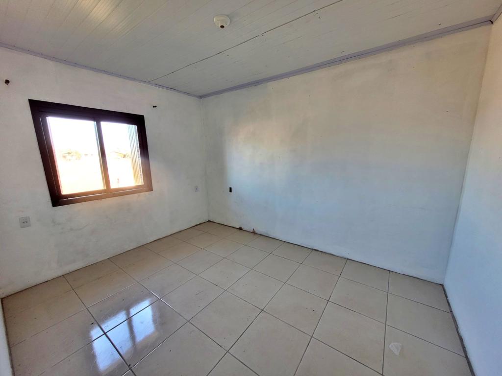 Casa à venda com 2 quartos, 96m² - Foto 4