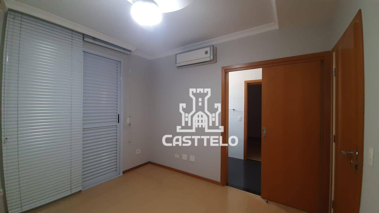 Apartamento à venda com 4 quartos, 230m² - Foto 9