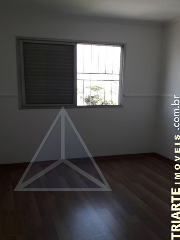 Apartamento para alugar com 3 quartos, 79m² - Foto 3