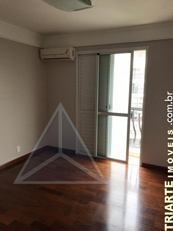 Apartamento à venda com 3 quartos, 135m² - Foto 23