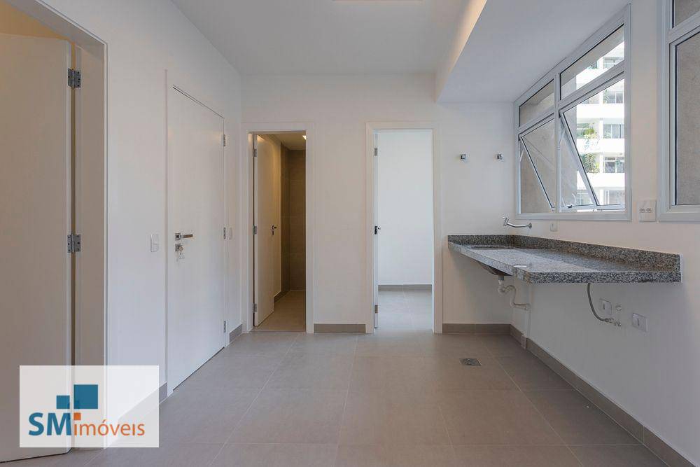 Apartamento à venda com 4 quartos, 262m² - Foto 11