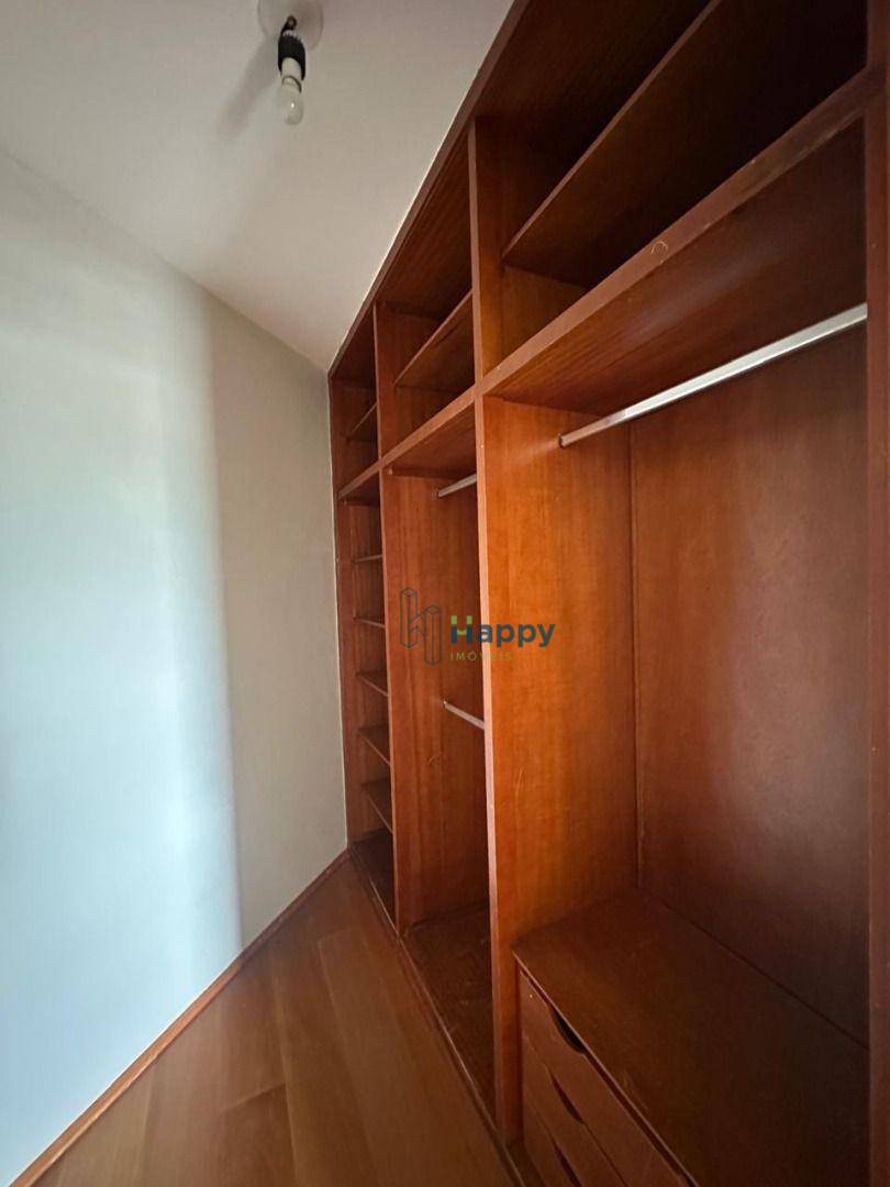 Apartamento à venda com 3 quartos, 113m² - Foto 16