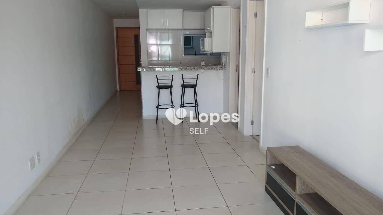 Apartamento à venda com 1 quarto, 60m² - Foto 1