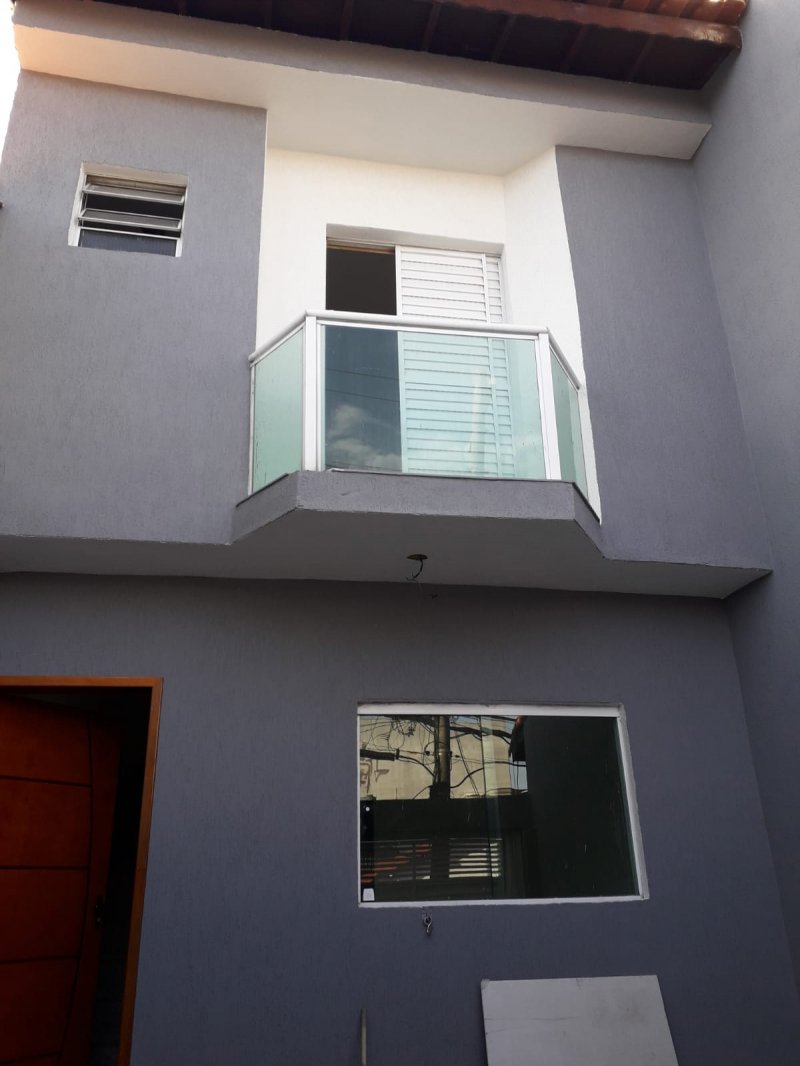 Sobrado à venda com 2 quartos, 65m² - Foto 2