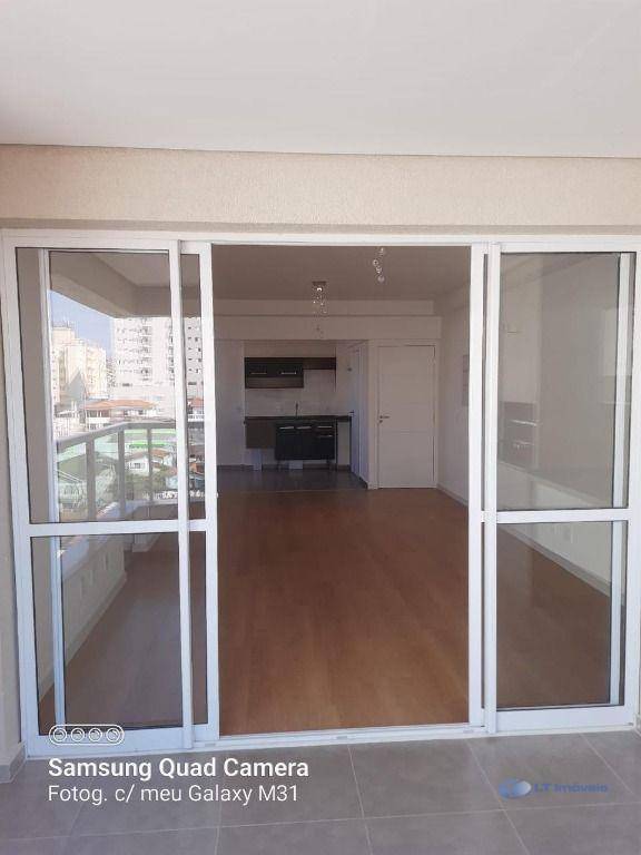 Apartamento para alugar com 3 quartos, 101m² - Foto 8