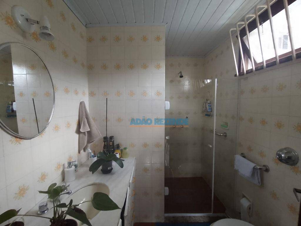 Apartamento à venda com 2 quartos, 77m² - Foto 11