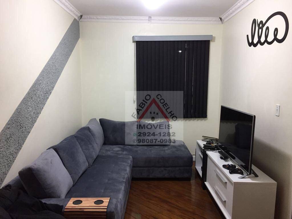 Sobrado à venda com 3 quartos, 250m² - Foto 1