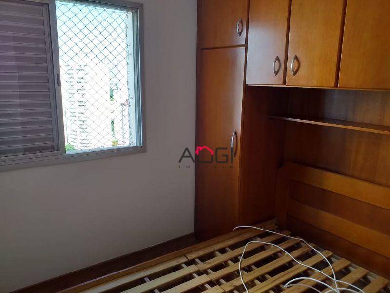 Apartamento à venda com 2 quartos, 64m² - Foto 15