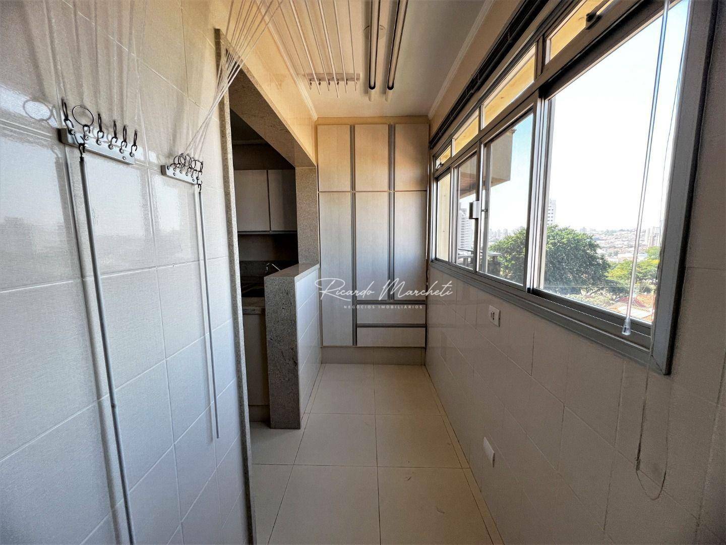 Apartamento à venda com 3 quartos, 126m² - Foto 13