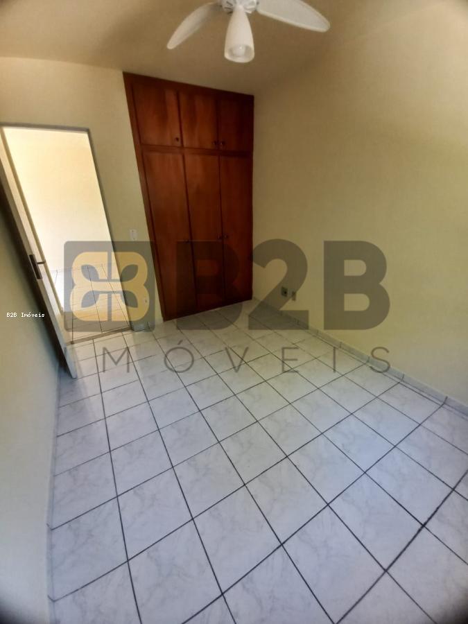 Apartamento à venda com 2 quartos, 55m² - Foto 15