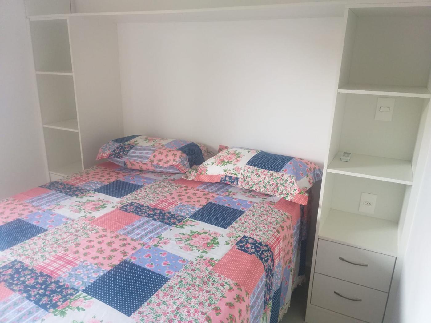 Apartamento à venda com 2 quartos, 62m² - Foto 9