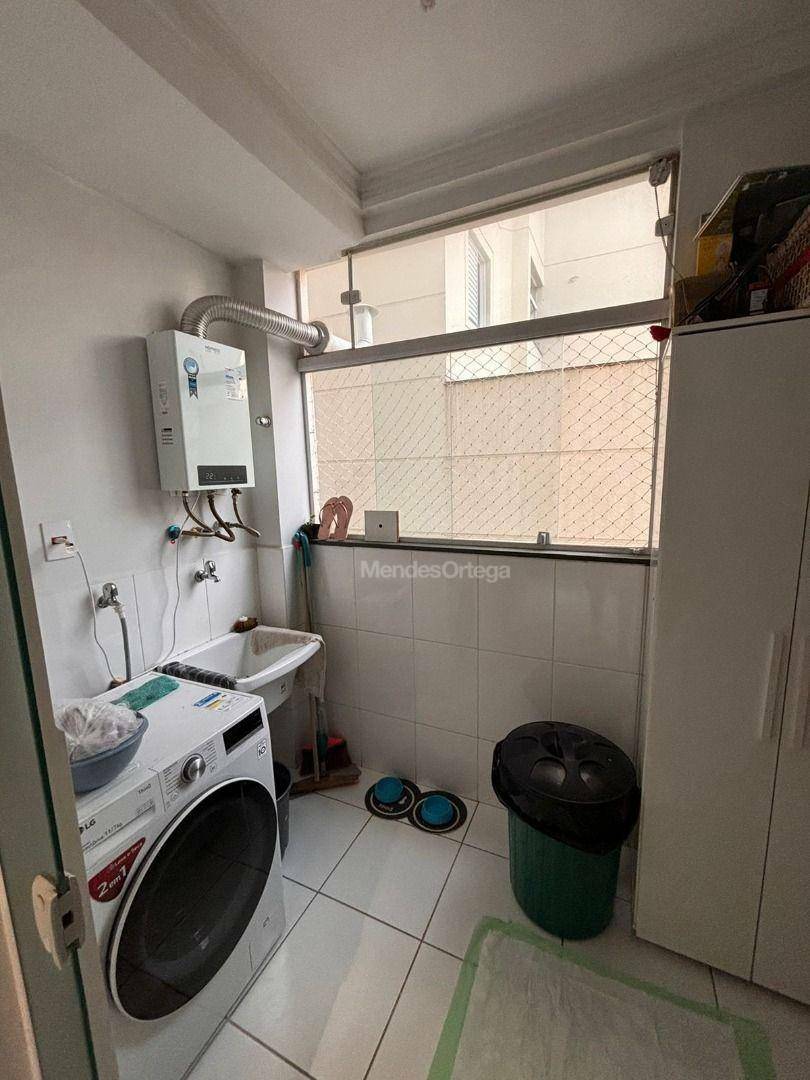 Apartamento à venda com 2 quartos, 117m² - Foto 11