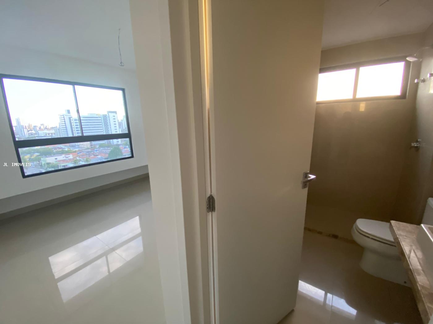 Apartamento à venda com 3 quartos, 132m² - Foto 17