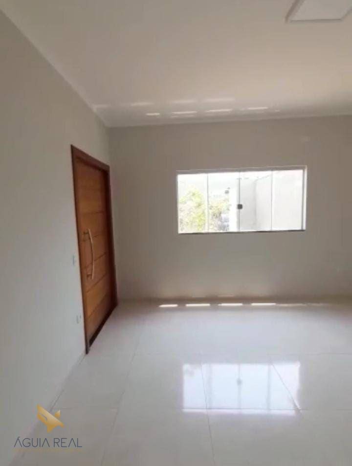 Casa à venda com 3 quartos, 132m² - Foto 3