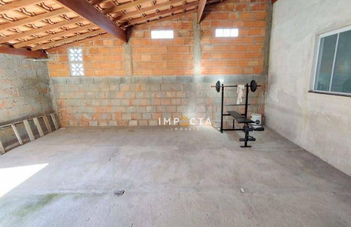 Casa à venda com 2 quartos, 95m² - Foto 13