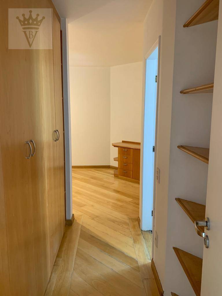 Apartamento para alugar com 3 quartos, 126m² - Foto 16