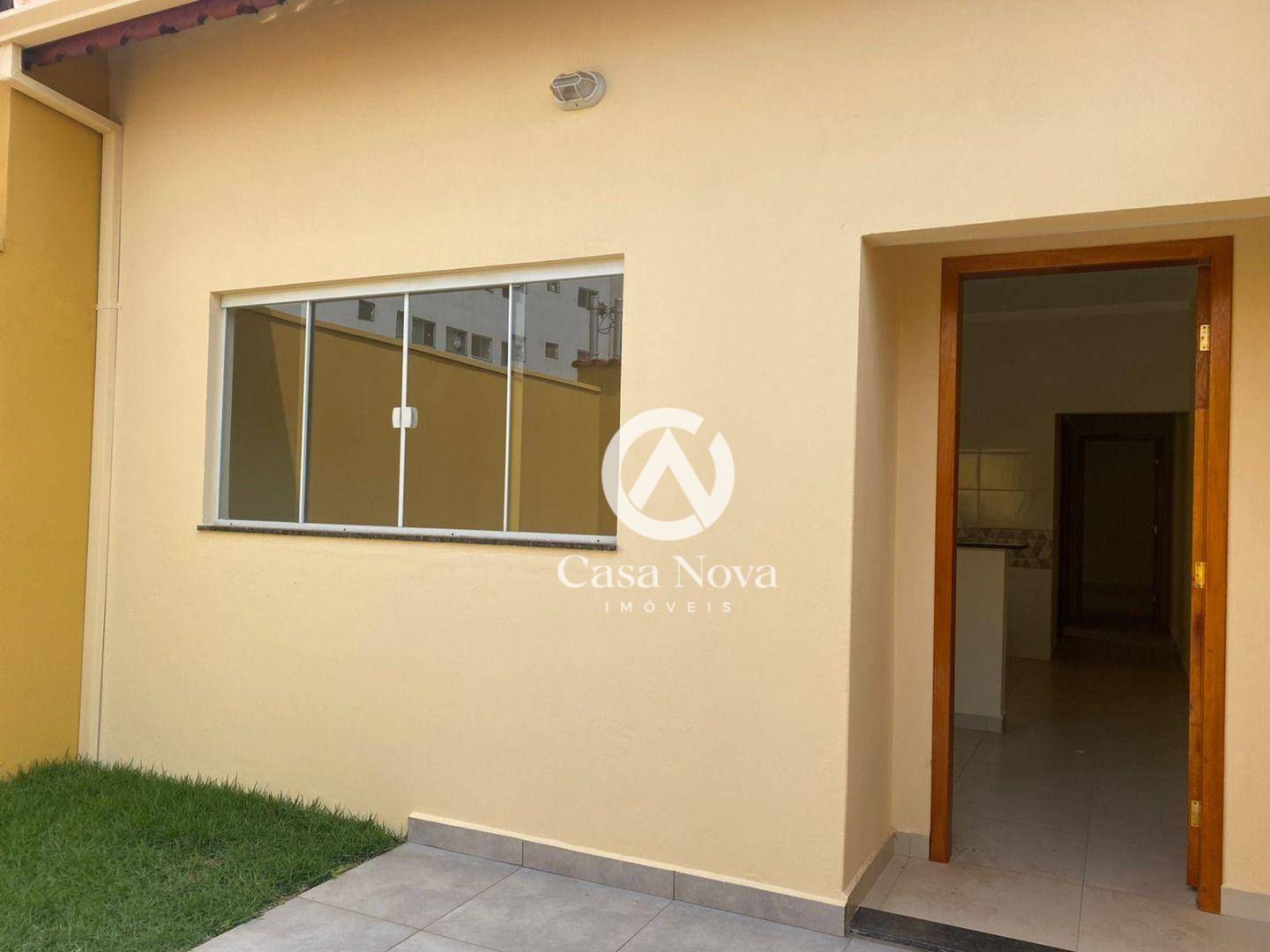 Casa à venda com 2 quartos, 67m² - Foto 6