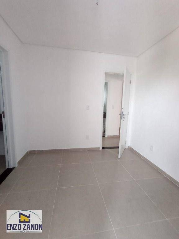 Apartamento à venda com 2 quartos, 60m² - Foto 16