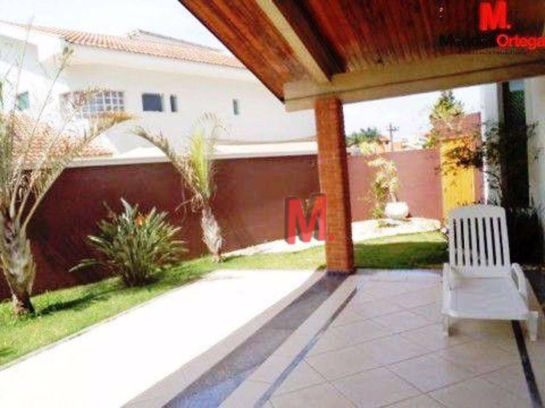 Casa de Condomínio à venda com 4 quartos, 800m² - Foto 5