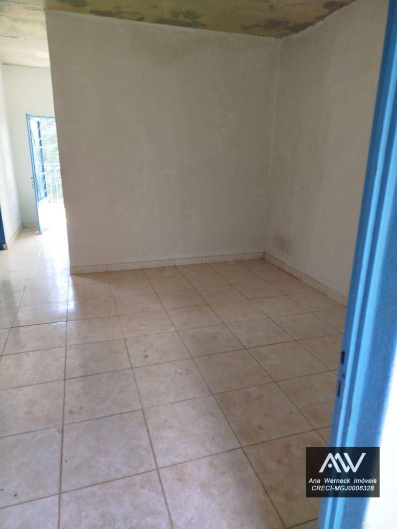 Casa à venda com 3 quartos, 73m² - Foto 6