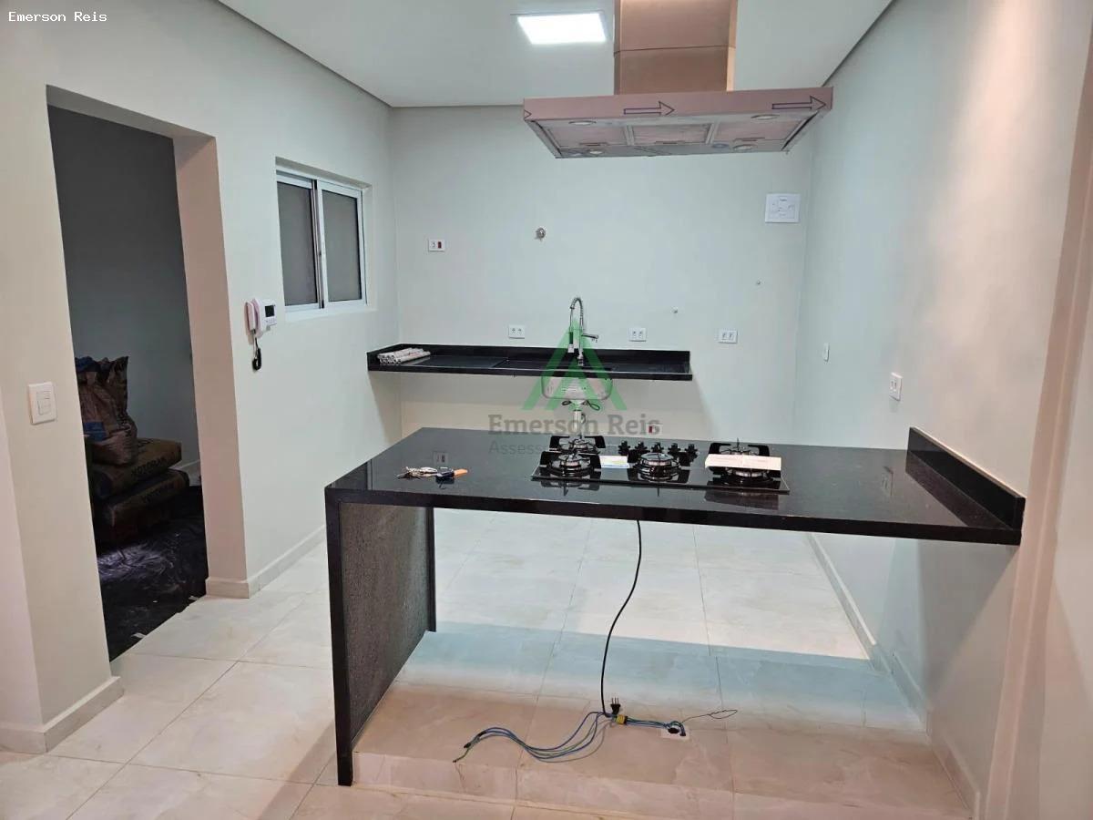 Casa à venda com 2 quartos, 102m² - Foto 13