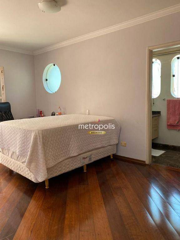 Sobrado à venda com 4 quartos, 384m² - Foto 22