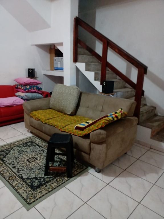 Sobrado à venda com 3 quartos, 110m² - Foto 1