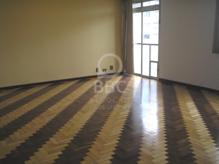 Apartamento à venda com 3 quartos, 185m² - Foto 3