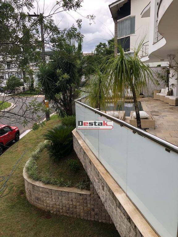 Sobrado à venda com 5 quartos, 740m² - Foto 31