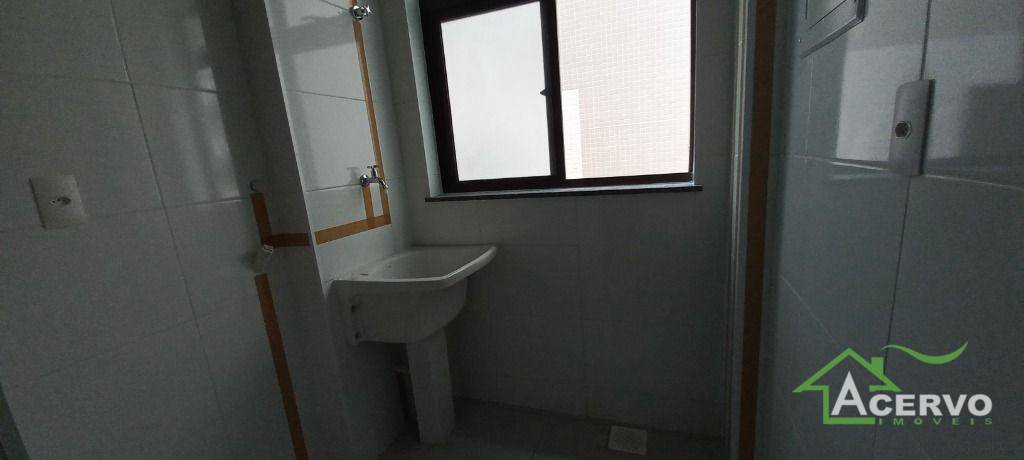 Apartamento à venda com 2 quartos, 80m² - Foto 9