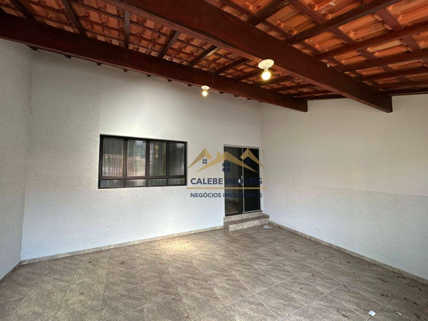 Casa para alugar com 2 quartos, 110m² - Foto 2