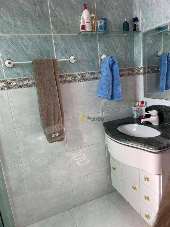 Sobrado à venda com 3 quartos, 285m² - Foto 13