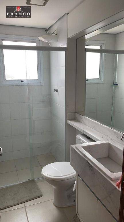 Apartamento à venda com 2 quartos, 64m² - Foto 8