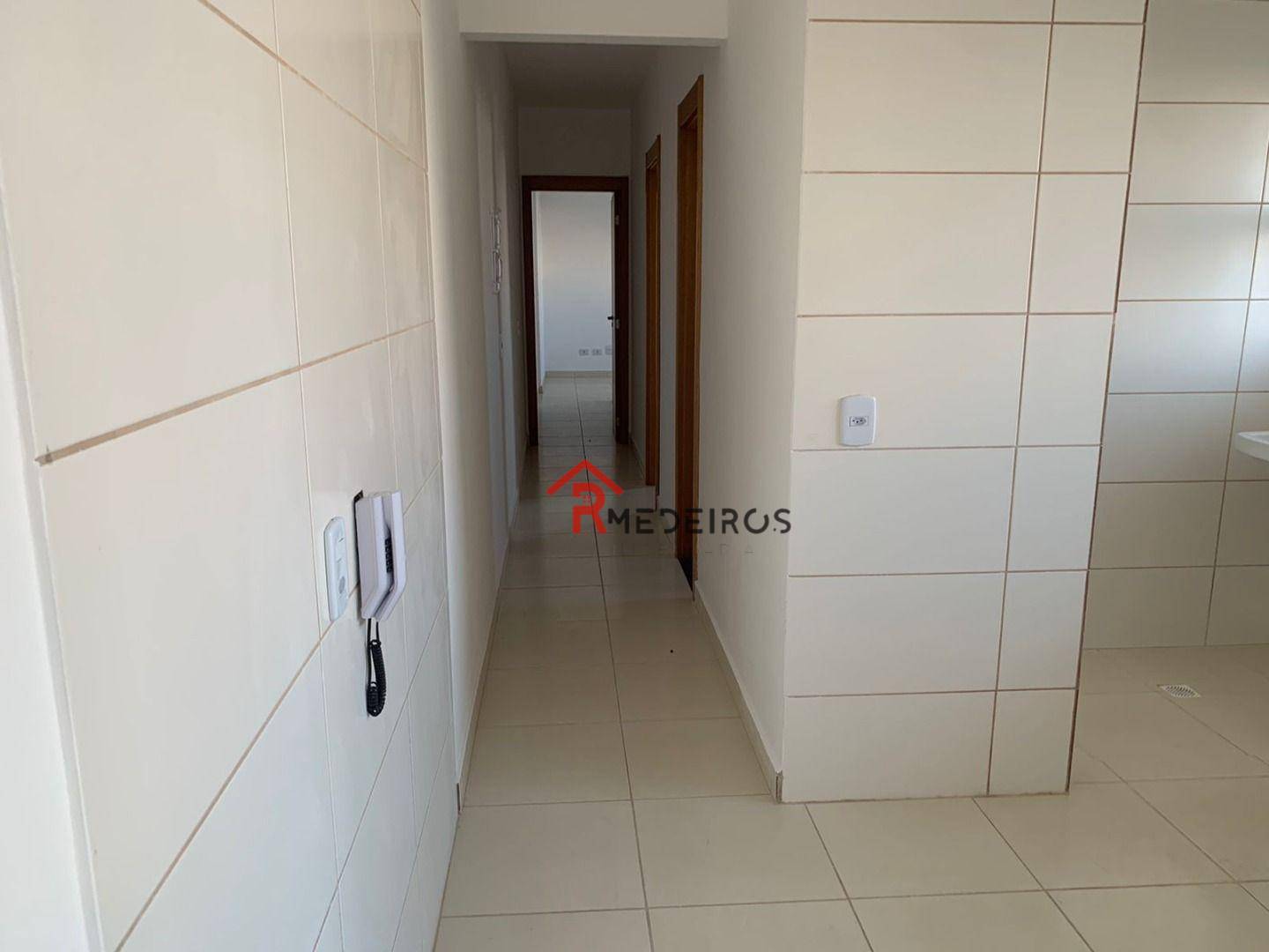 Apartamento à venda com 2 quartos, 62m² - Foto 6