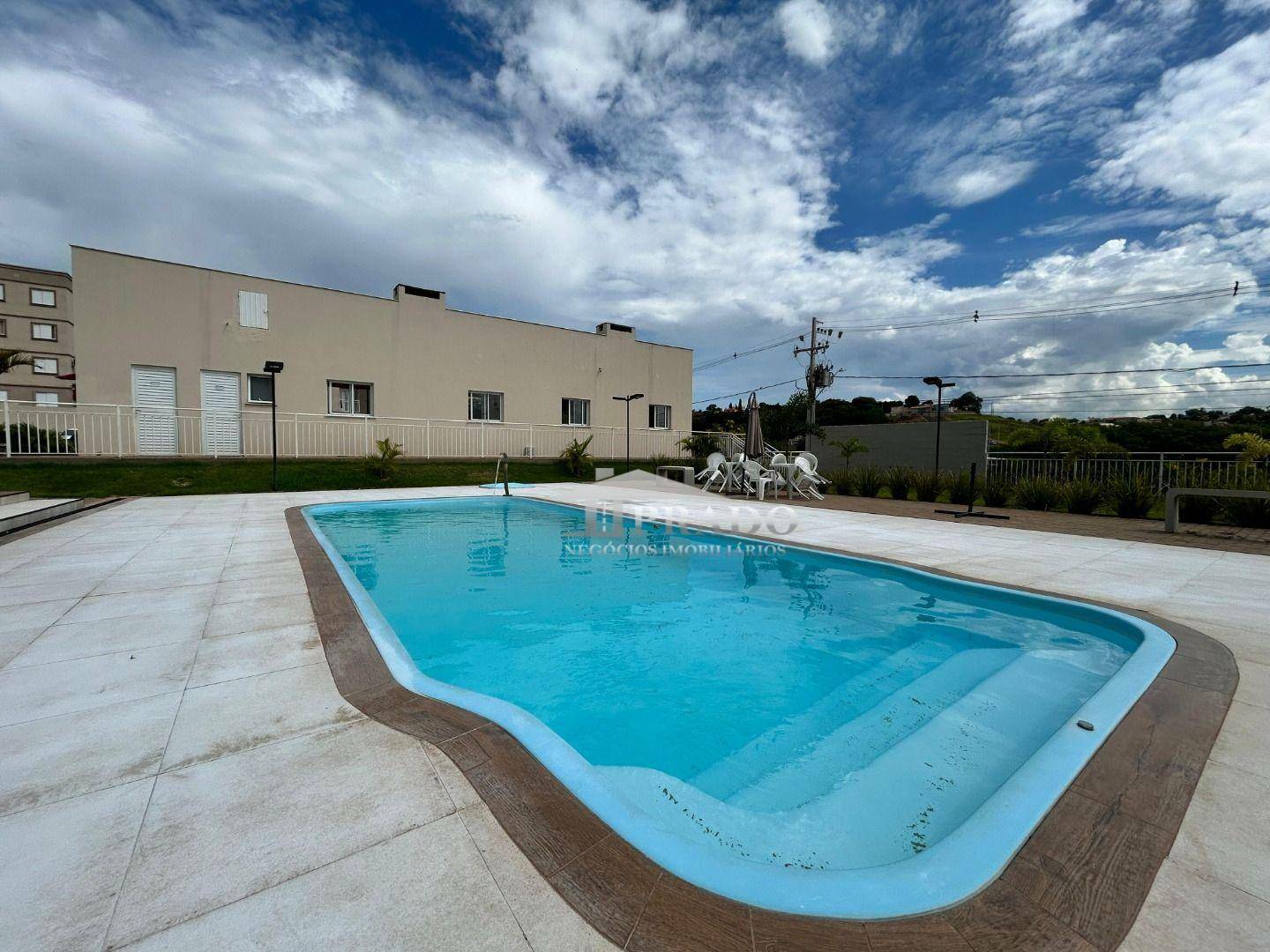 Apartamento para alugar com 2 quartos, 45m² - Foto 19