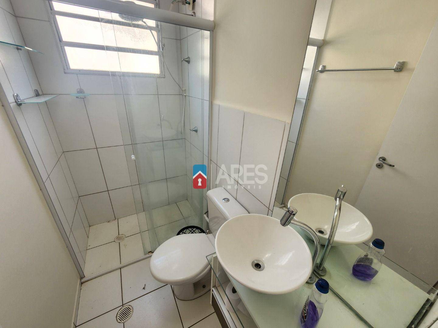 Apartamento para alugar com 2 quartos, 50m² - Foto 8