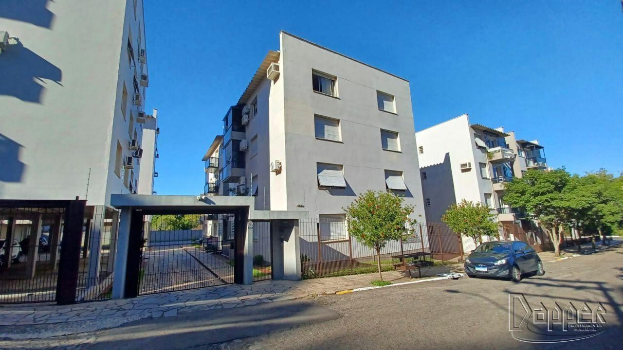 Apartamento à venda com 3 quartos, 76m² - Foto 2