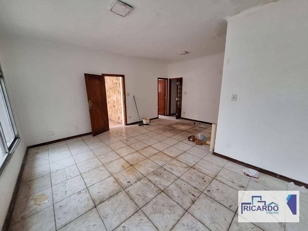 Casa à venda e aluguel com 5 quartos, 384m² - Foto 16