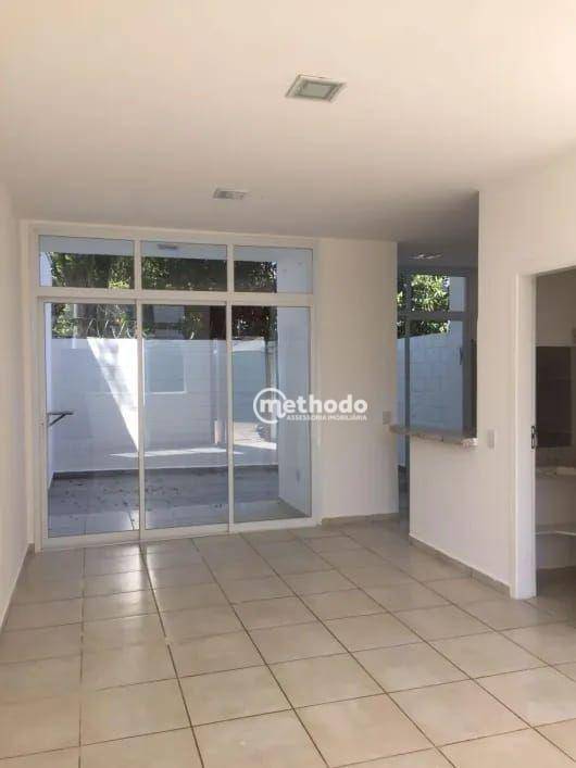 Casa de Condomínio para alugar com 3 quartos, 95m² - Foto 4