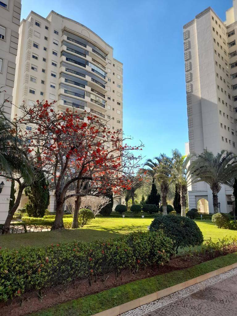 Apartamento para alugar com 3 quartos, 139m² - Foto 24