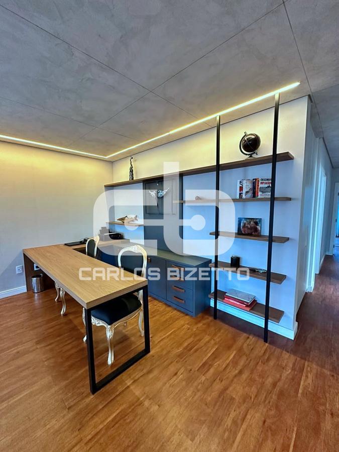Casa de Condomínio à venda com 4 quartos, 420m² - Foto 18