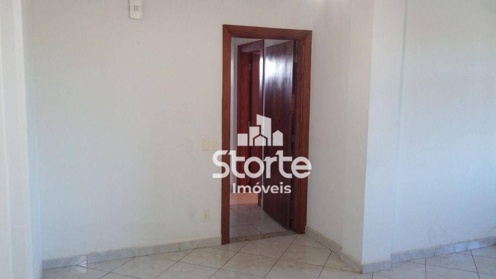 Apartamento à venda com 3 quartos, 138m² - Foto 11