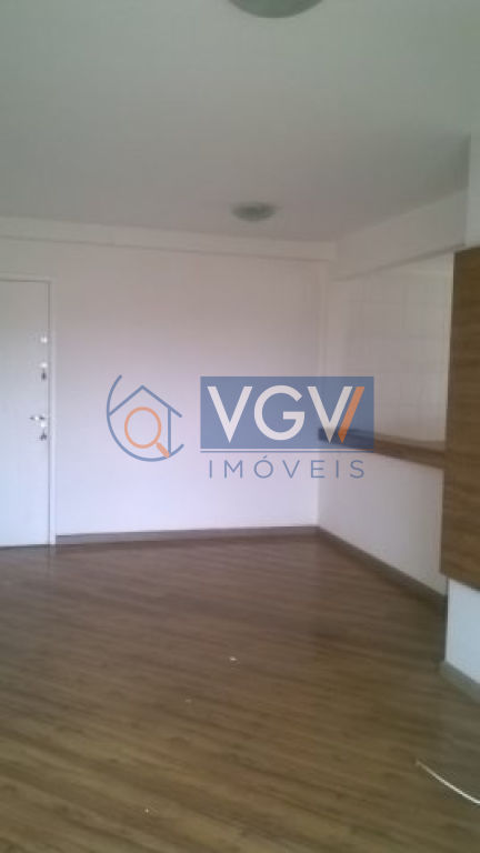 Apartamento à venda e aluguel com 2 quartos, 65m² - Foto 5