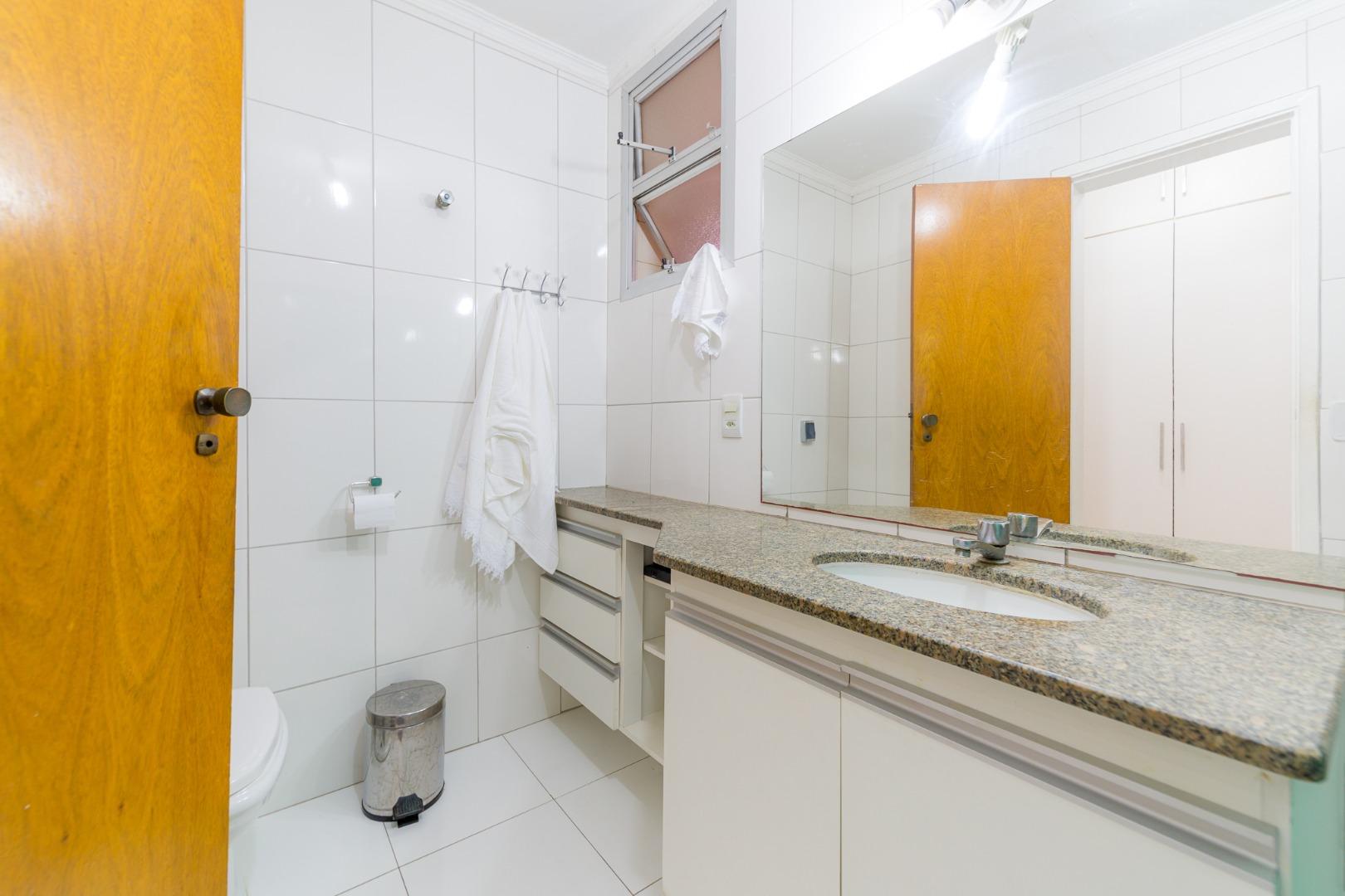 Apartamento à venda com 3 quartos, 114m² - Foto 23