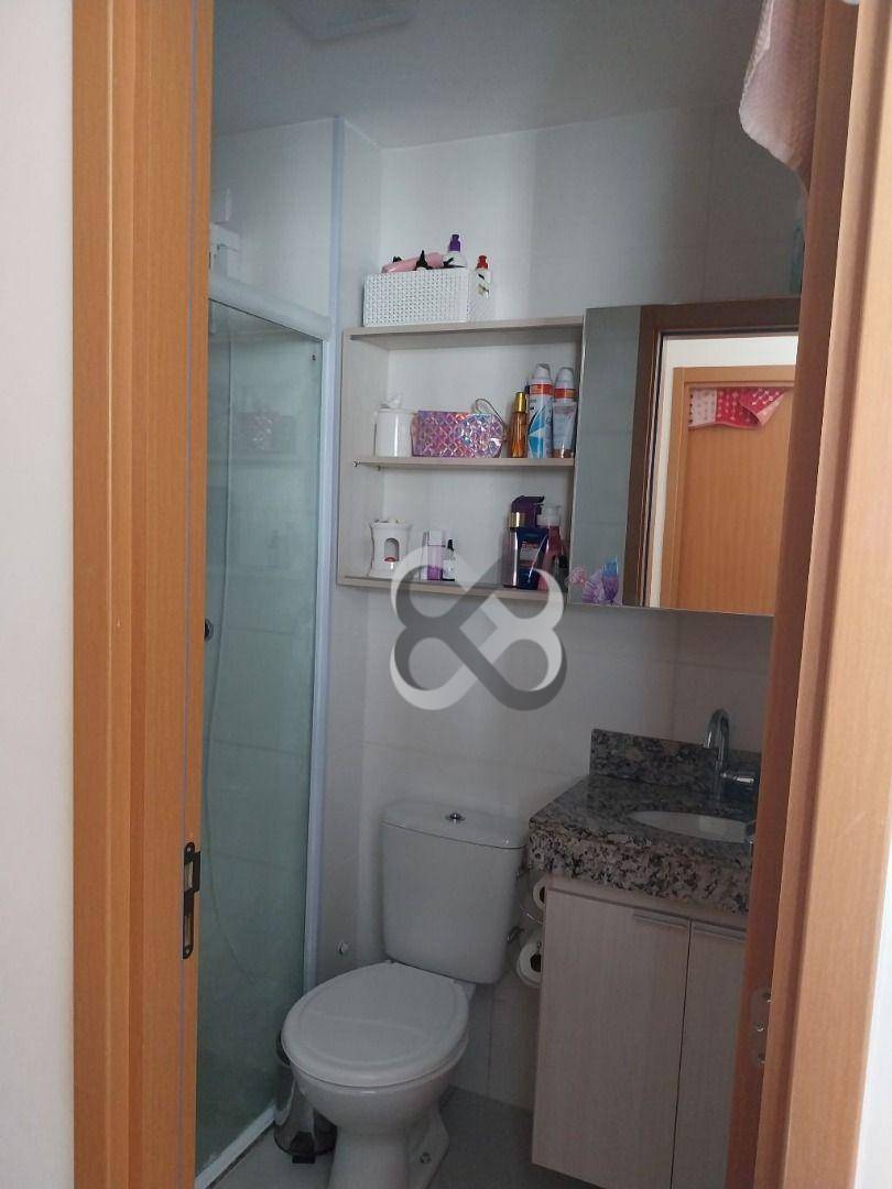 Apartamento à venda com 2 quartos, 47m² - Foto 17